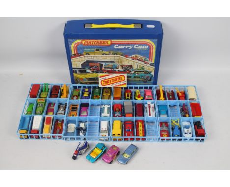 Matchbox - Superfast - A rare late 70s Superfast Carry Case with 4 x trays and 48 x vehicles. Includes Citroen CX Safari # 12