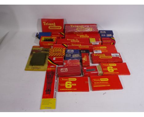 Hornby, Triang - A quantity of boxed OO gauge and HO gauge track and accessories - Lot includes an #R.449 lighting unit coach