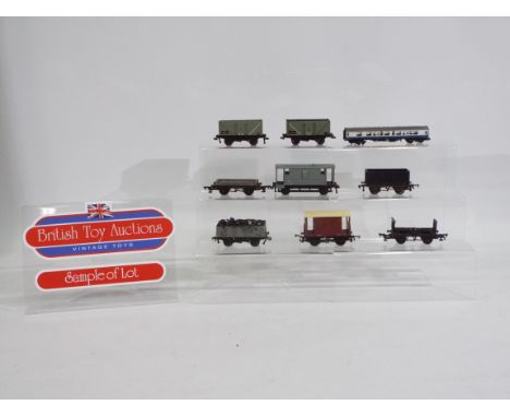 Hornby, Lima, Tri-ang, Jouef, Fleischmann, Minitrix, Other - 20 x unboxed OO gauge, N gauge, and similar gauges, railway, car