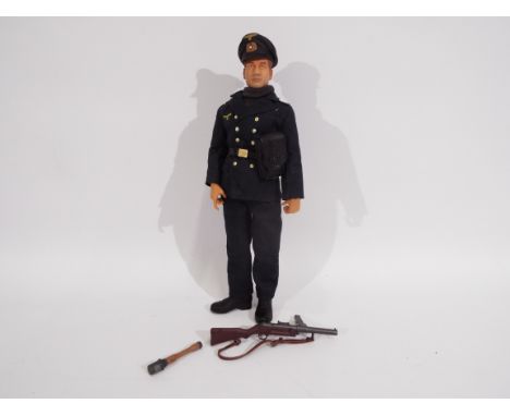 Dragon - An unboxed Dragon WWII German Forces 1:6 scale #70195 "Georg Bruckner", Kriegsmarine Warrant Officer, Dieppe 1942. T