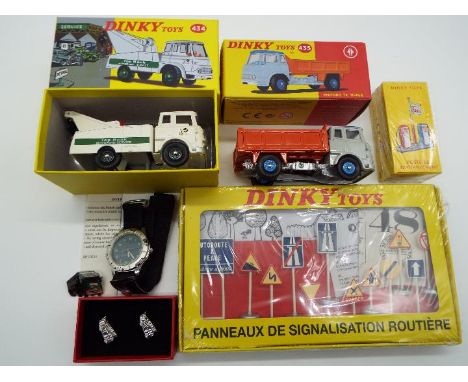 Dinky Toys  by Atlas (France) - Bedford TK Crash Truck 'Top Rank Motorway Service' # 434, Bedford TK Tipper # 435, Poste de R