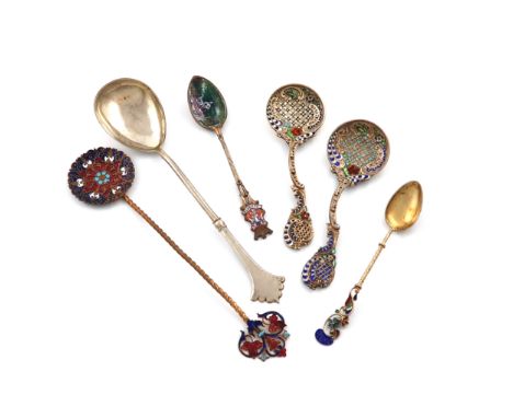 A mixed lot of silver spoons, comprising: a pair of Norwegian silver-gilt and enamel spoons, by David Andersen, Oslo, with sc