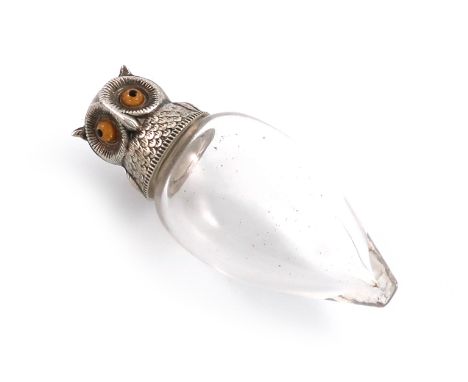 An Edwardian novelty silver owl scent bottle, by S .Mordan and Co, Chester 1906, plain tapering glass body, the screw-off cov