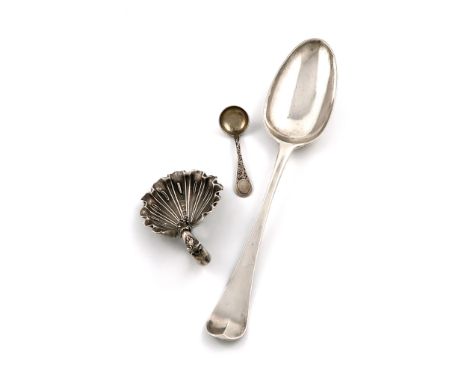 A Victorian silver caddy spoon, by George Unite, Birmingham 1860, shell bowl, loop and vine handle, length 7cm, plus a George