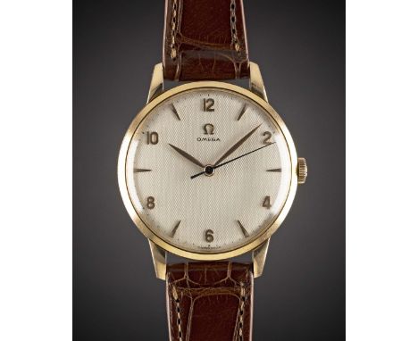 A RARE GENTLEMAN'S OVERSIZE 18K SOLID ROSE GOLD OMEGA CENTRE SECONDS WRIST WATCHCIRCA 1952, REF. 2785 HONEYCOMB DIAL WITH ROS