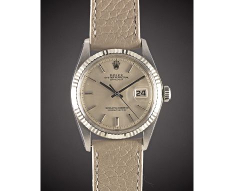 A GENTLEMAN'S STEEL & WHITE GOLD ROLEX OYSTER PERPETUAL DATEJUST WRIST WATCHCIRCA 1977, REF. 1601 WITH NON-LUME DIAL & HANDSM