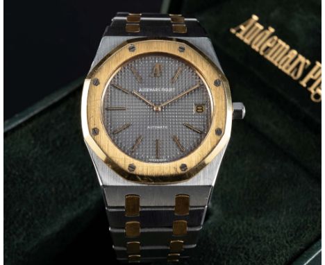 A RARE GENTLEMAN'S LARGE SIZE STEEL & GOLD AUDEMARS PIGUET ROYAL OAK "JUMBO" BRACELET WATCHCIRCA 1980, REF. 5402SA WITH GREY 