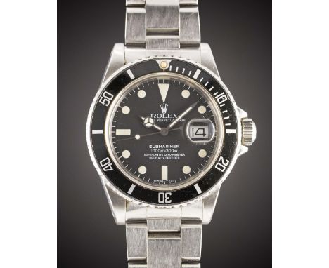 A GENTLEMAN'S STAINLESS STEEL ROLEX OYSTER PERPETUAL DATE SUBMARINER BRACELET WATCHCIRCA 1982, REF. 16800 "TRANSITIONAL" MODE