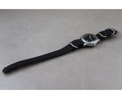 Gents WW2 Stainless Steel MOD issued Timor "Dirty Dozen" wristwatch, 15 Jewels cal.AS 1123/1124, with black dial, Luminous pa