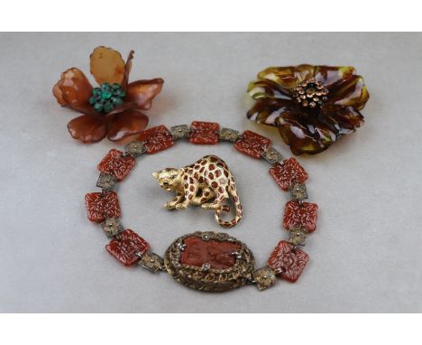 Late Victorian/ early 20th century Fishel Nessler & Co pressed glass and filigree choker necklace, the glass panels carved wi