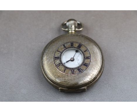 George V silver key wind half hunter pocket watch, white enamel dial and subsidiary seconds dial (hairline cracks to dial) bl