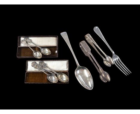 Two pairs of silver sugar tongs, including Fiddle pattern example, George III silver table spoon with Scotch Brigade crest to