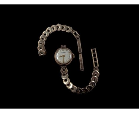 9ct gold ladies Everite manual wind wristwatch, on 9ct gold strap, hallmarked Condition Report:Loose part of strap approx 3.1