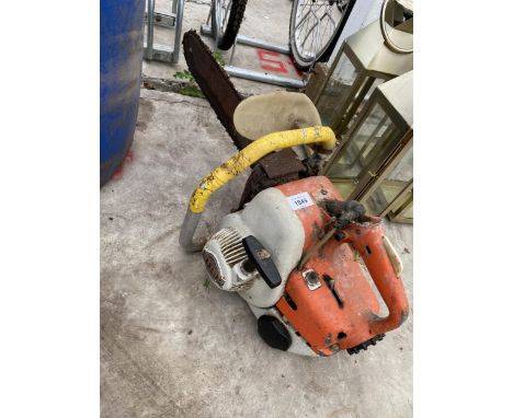A STIHL 085 PETROL CHAINSAW 