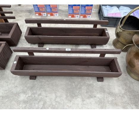 TWO WOODEN TROUGH PLANTERS WITH TRELIS BACKS 