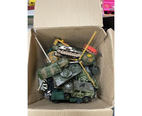 A QUANTITY OF VINTAGE ARMY VEHICLES TO INCLUDE DINKY, CORGI, ETC., TANKS, TRUCKS, HELICOPTERS 