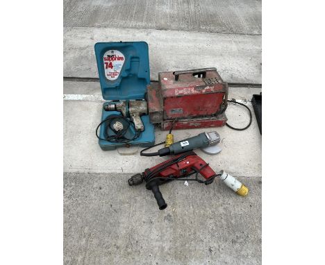AN ASSORTMENT OF POWER TOOLS TO INCLUDE A WOLF DRILL, AN ANGLE GRINDER AND A HILTI MOTOR ETC 