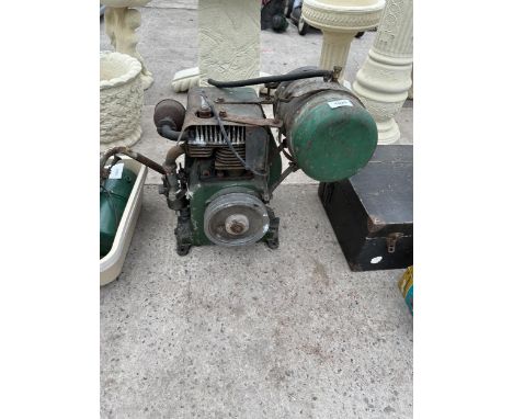 A VINTAGE VILLIERS TWO STROKE ENGINE 