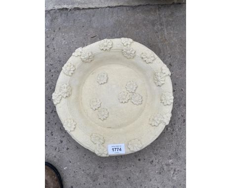 AN AS NEW EX DISPLAY CONCRETE DAISY FEEDER *PLEASE NOTE VAT TO BE PAID ON THIS ITEM* 