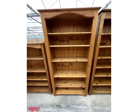 A TALL PINE OPEN SHELF BOOKCASE WITH FIVE SHELVES, 36" WIDE 