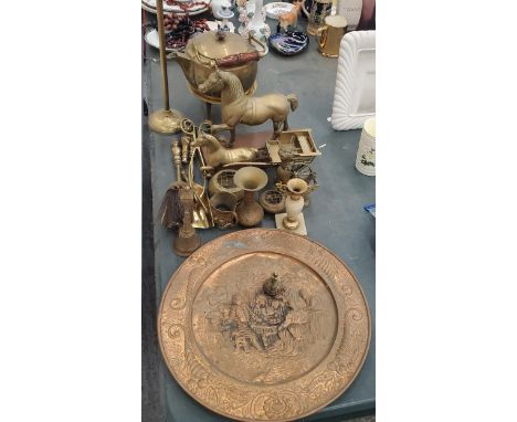 A COLLECTION OF VINTAGE BRASS ITEMS, KETTLE, HORSE, CHARGER ETC 