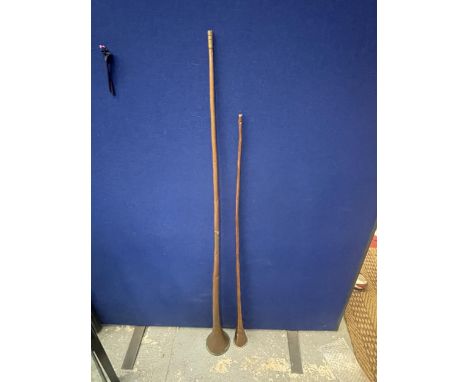 TWO VINTAGE COPPER AND BRASS POST HORNS 