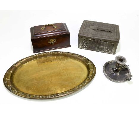 A Georgian mahogany tea caddy with brass swan neck handle and applied lock plate, width 23cm, depth 13cm, height 11cm, togeth