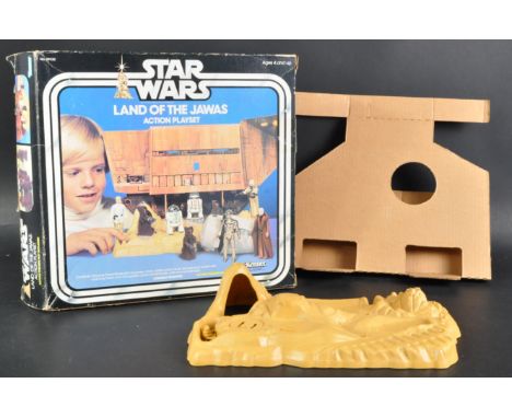 Star Wars - an original vintage 1979 Kenner made Star Wars action figure playset ' Land Of The Jawas '. The set retaining jus