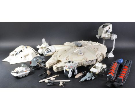 Star Wars - a collection of assorted vintage Palitoy / Kenner made Star Wars action figure playsets. Includes; Snowspeeder, M