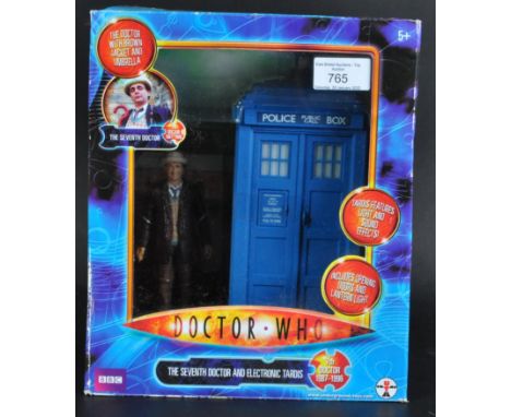 Doctor Who - Underground Toys - The Seventh Doctor And Electronic TARDIS - a 7th Doctor era action figure playset, the TARDIS