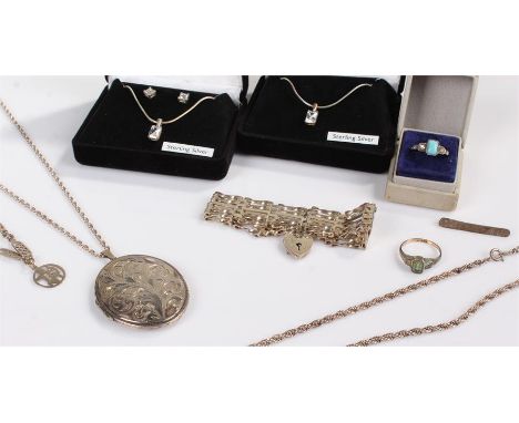 Silver jewellery, to include locket, chains, a ring, necklaces, etc, (qty)