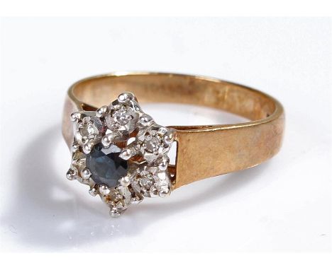 9 carat gold sapphire ring, 2.8 grams