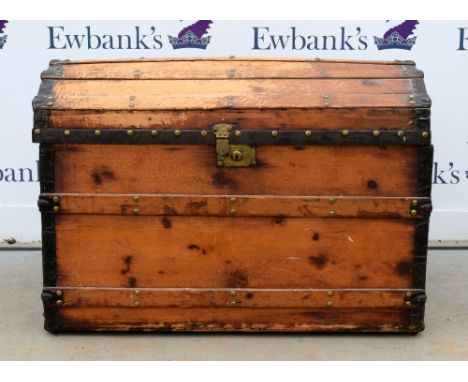 Lot - LOUIS VUITTON STEAMER TRUNK, late 19th century; fitted with