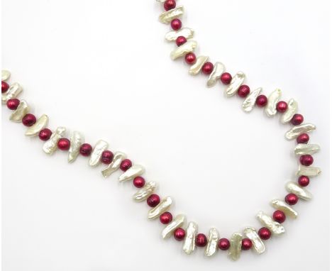 Red and white pearl necklace, 80cm