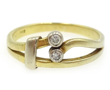 18ct gold two stone diamond cross over ring, stamped 750 Condition Report Approx 3.3gm, size R