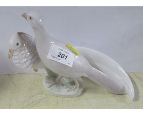 A Royal Copenhagen model, of two pheasants in lovely light colour, No 0/862 made before 1923&nbsp;