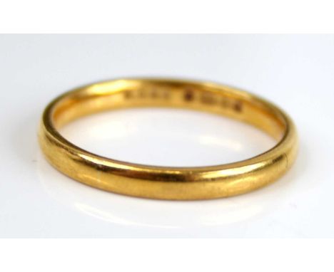 A 22ct gold court shaped wedding band, sponsor MG&amp;S, 2.5g, size K