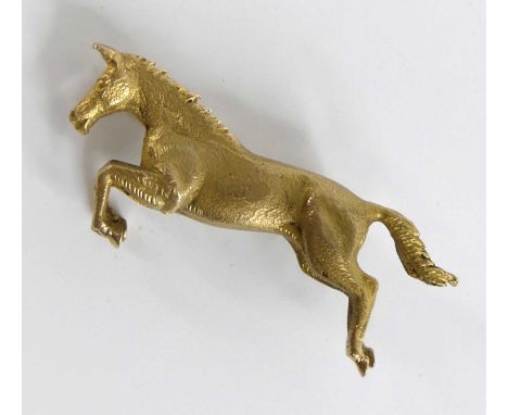 A 9ct yellow gold prancing horse brooch, with roller catch fastening, brooch length 36mm, gross weight 8.2g, hallmarked 9ct, 