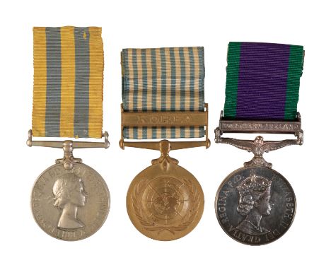 A FAMILY GROUP OF THREE MEDALS Queens Korea 1st Type - correctly impressed - 22696926 Pte C R D Sanders DLIUN Korea unnamed a