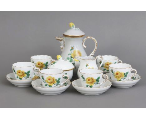 MEISSEN Mokkaservice "Gelbe Rose"Form "Neuer Ausschnitt", "Gelbe Rose"-Dekor in polychromer Malerei mit Goldstaffage, bestehe