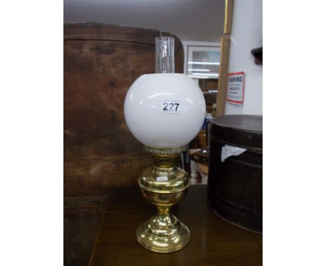 Brass paraffin lamp