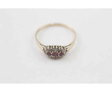 9ct gold vintage ruby &amp; diamond cluster ring, claw set (1.3g) 