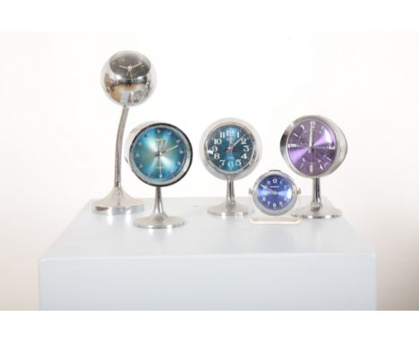 A COLLECTION OF MID-CENTURY ALARM CLOCKSincluding a 'Big Ben Repeater' by Westclox with purple metallic dial, 20cm high, two 