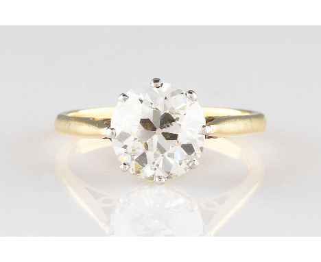 An 18ct yellow gold diamond solitaire ring, claw set with an round old cut diamond, approx. 2.75ct, colour J/K, clarity SI3, 