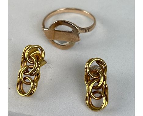 TWO GOLD EARRINGS AND A GOLD RING (3)Weight 4 gms 