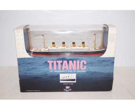 Titanic model ship Scale 1/1136