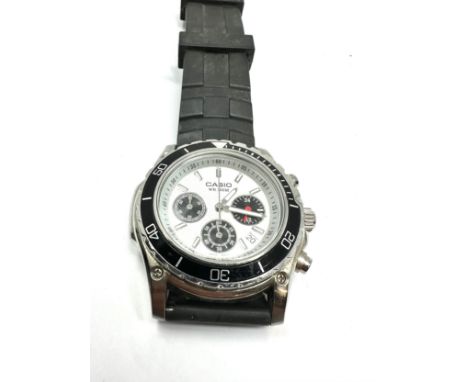 Casio chronograph quartz wr 200m  quartz gents wristwatch untested possibly needs new battery 