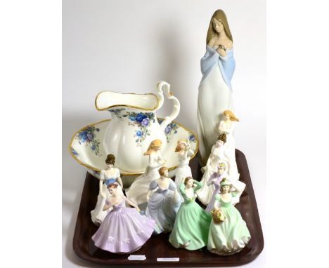 Nao Recuerdos figure, no 01344, five Royal Doulton figures, Loving You, Thank You, Thinking of You, Harmony and Melody; five 