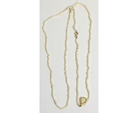 An opal bead necklace, with a 9 carat gold opal pendant, length 40cm and another opal bead necklace, length 40cm (2)