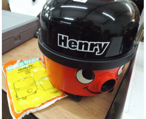 Henry Hoover no tools